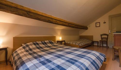 Triple Room with Private External Bathroom