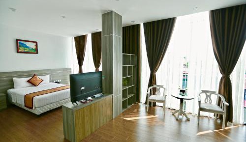 Suite with City View