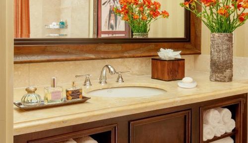 Superior Double Room with Fireplace - Creekside