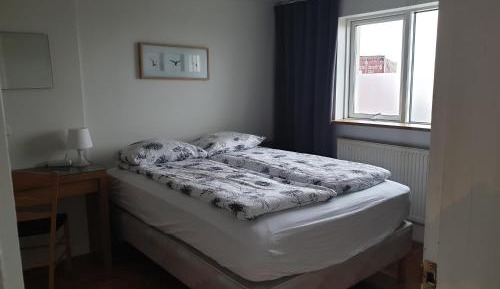 Small Double Room with Shared Bathroom