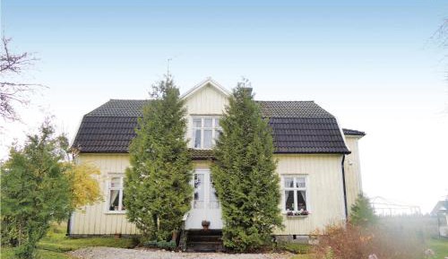 Two-Bedroom Holiday Home