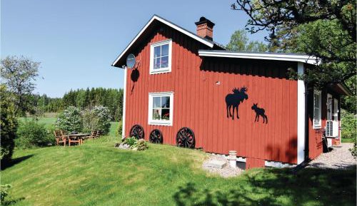 Two-Bedroom Holiday Home