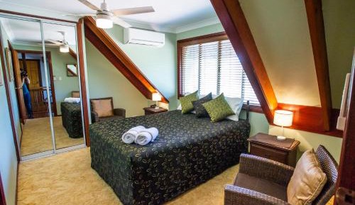 Standard Queen Room