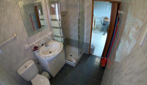 One-Bedroom Apartment (2 Adults)
