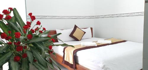 Deluxe Room (2 Adults + 1 Child)
