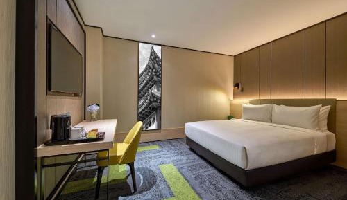 Double Plus Room (Queen) - Daily