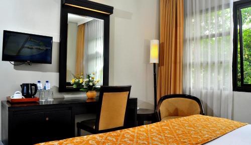 Standard Double or Twin Room
