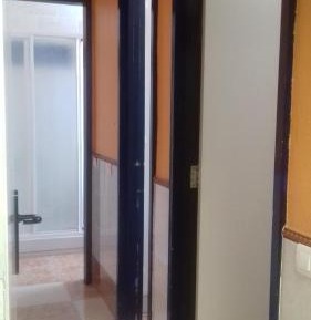 Single Room with Shared Shower and Toilet