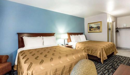 Queen Room with Two Queen Beds - Non-Smoking