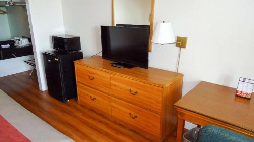 Double Room - Non-Smoking 