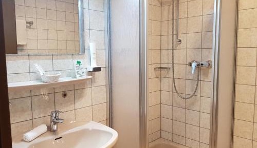 Single Room Nr. 9