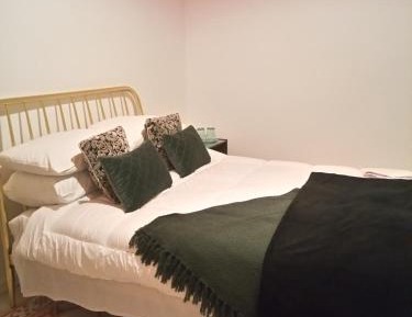 Deluxe Double Room with Shower