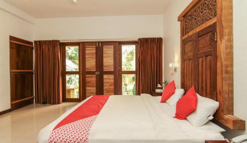 Deluxe Double  Room With Free Airport Pick up