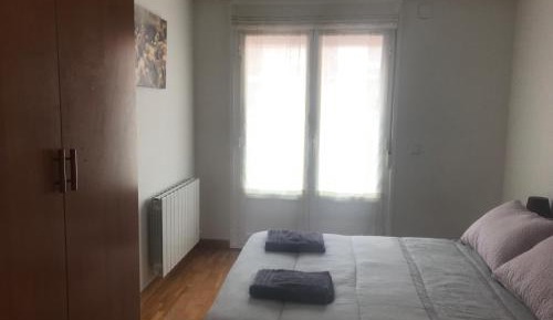 Queen Room with Shared Bathroom