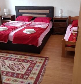 Triple Room with City View