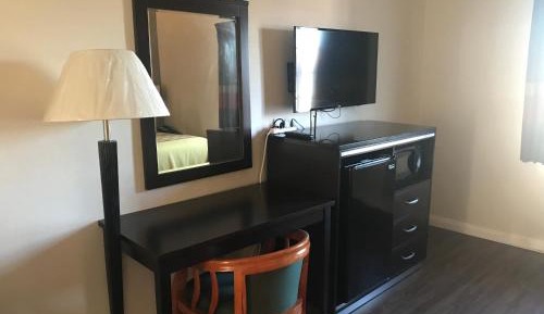 Mini Suite - Non-Smoking