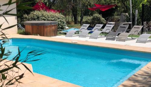 Double Room with Pool View