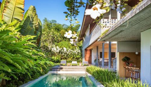 Villa Casabama Panjang with Free Benefits