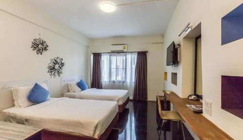 Standard Twin Room