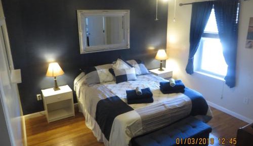 Three-Bedroom Premium Apartment with Balcony