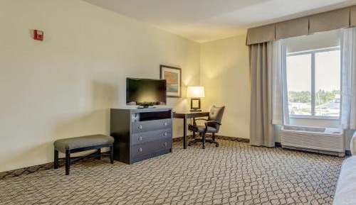 Standard Queen Room with Two Queen Beds