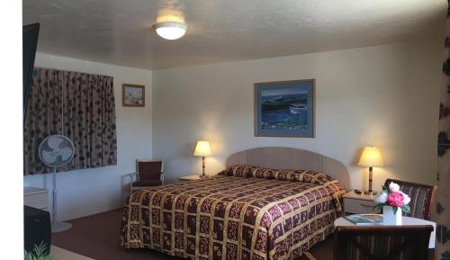 Standard King Room