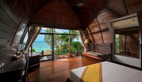 Ocean Cliff Villa