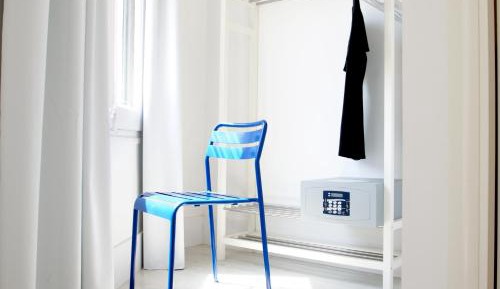 Single Room with Shared Bathroom