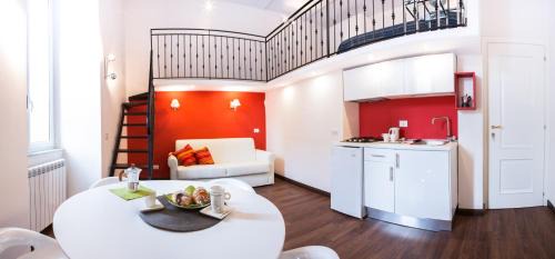 Studio - Split Level