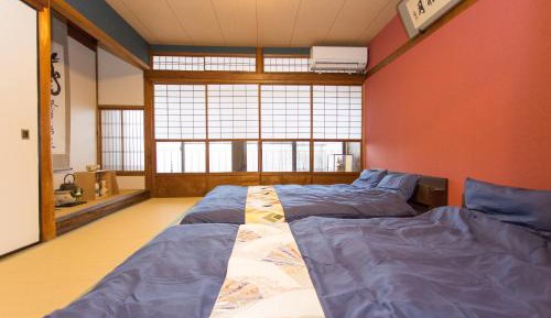Japanese-Style Holiday Home 