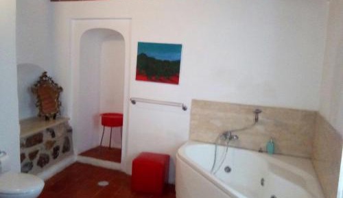 King Room with Spa Bath
