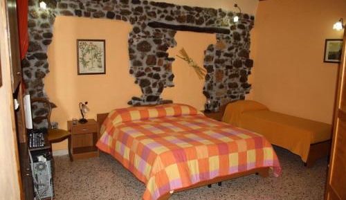 Double or Twin Room with Shower