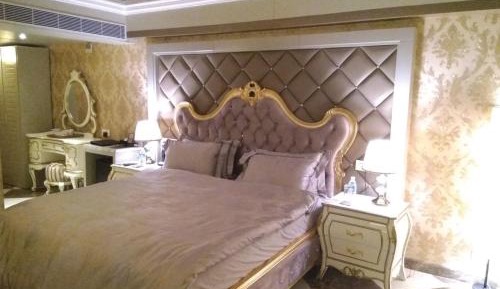 Presidential Suite