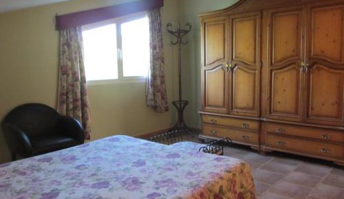 Three-Bedroom Apartment (6 Adults)