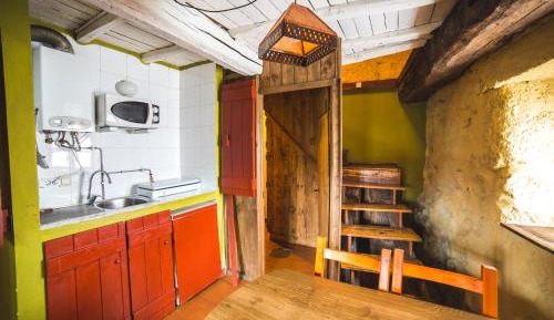Two-Bedroom Apartment (4 Adults)