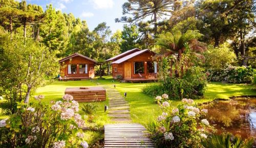 Cabin (4 Adults)