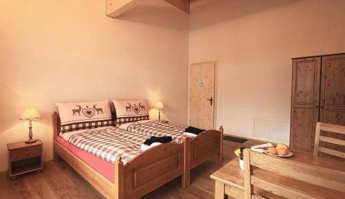 Double or Twin Room with Shared Bathroom