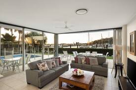 Hamilton Island Apartment | Pavillions 12 Waterfront Inground Pool +Golf Buggy