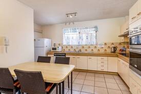 Woorim Apartment | Walk to Surf Beach, Club and Shops - Sands Court Boyd St, Woorim