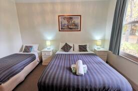 Bright Apartment | Best Spot in Bright! Elm Lodge 6
