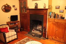 Burra House | Kookaburra Cottage - rustic stone Worker's cottage