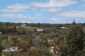 Lower Chittering Bed & Breakfast | Treetops Guest House