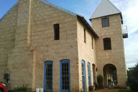 Forest Grove House | Wineries, beaches and seclusion
