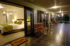 Ballandean House | (Email hidden by Airbnb)