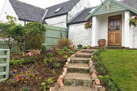 Taynuilt Cabin | The Byre- unique Scottish farm cottage near Oban