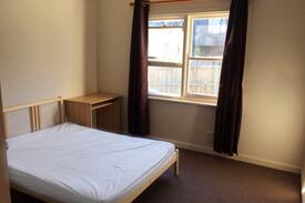Heathmont House | Convenient location & incredible rate room