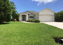 Rotonda Lakes Villa | Foxtail Villa - Private Home with Pool on Canal