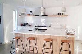 Quinns Rocks House | Quinns Beach House