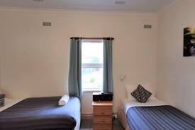 Bright Apartment | Best Spot in Bright! Elm Lodge 6