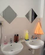 Queenstown Hostel | D (1 of 6 beds) Students' hostel 3 mins from NUS